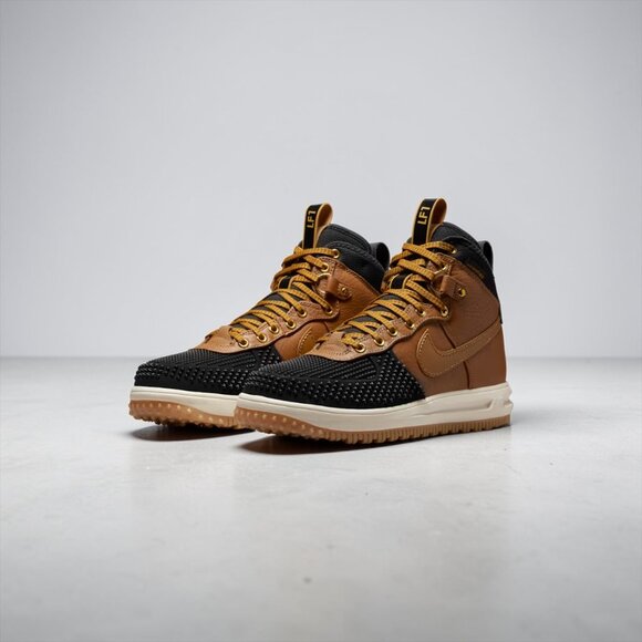 Nike Lunar Force 1 - Men\'s Winterized Duckboot in Ale Brown/Goldtone/Black main image 10